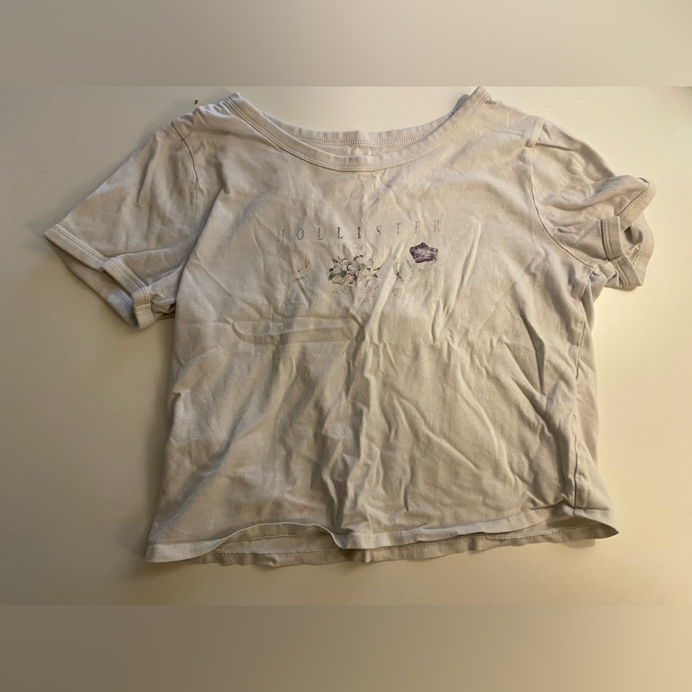 Hollister shirt